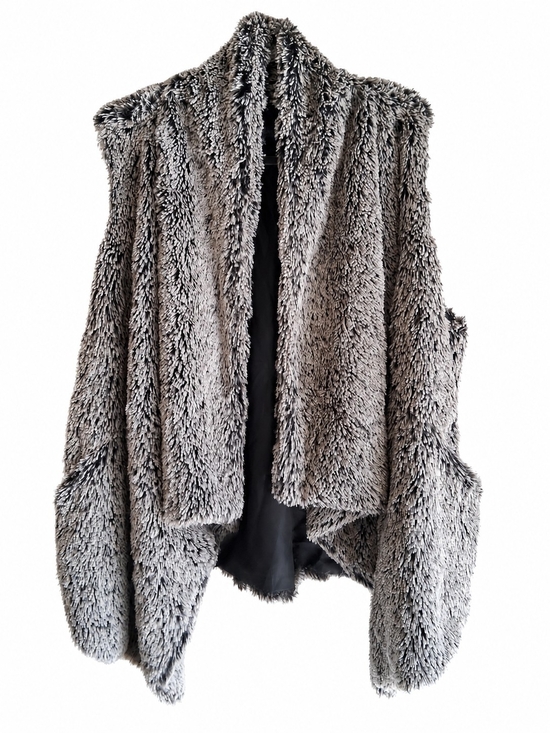 Democracy Jackets & Blazers - Democracy 3X Gray Faux Fur Vest | Cozy Open Front Shaggy Layering Piece | Boho